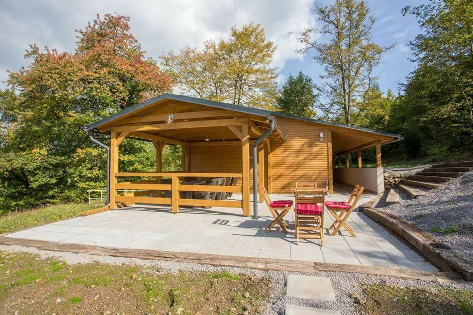Pod Horou Apartment Stiavnicke Bane Exterior foto